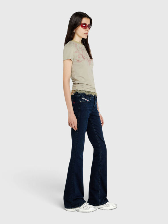 Jeans with wide legs - 4