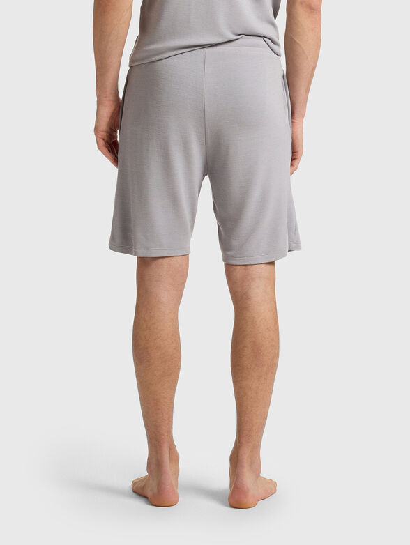 Sports shorts with logo - 2