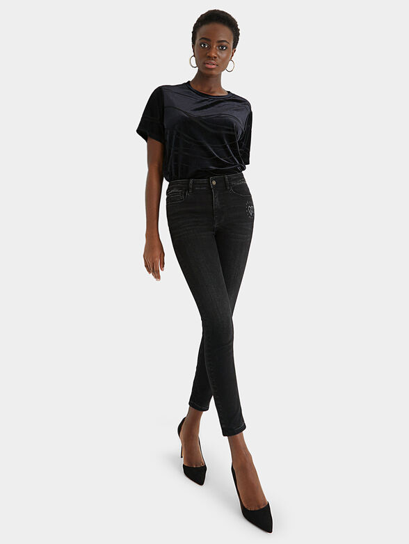 ALBA Jeans with embroidered accent - 2