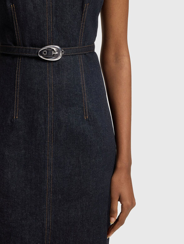 Sleeveless denim dress with belt - 3