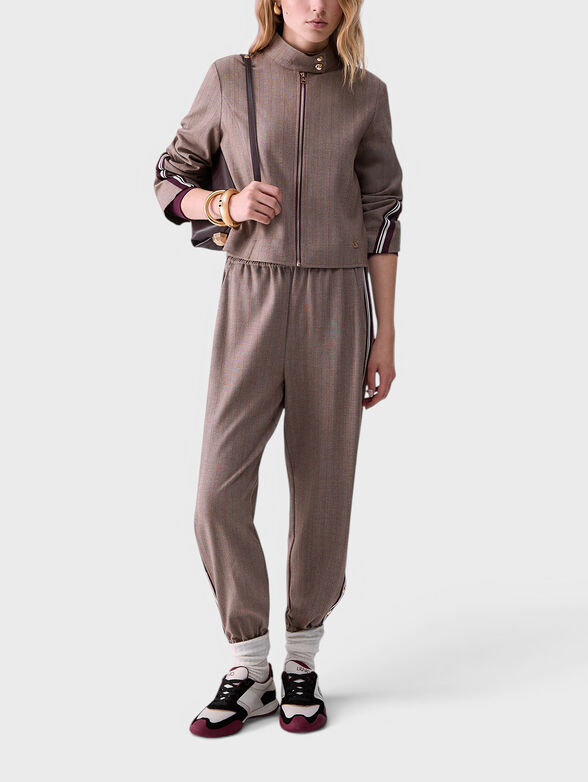Jacket with zip closure - 1