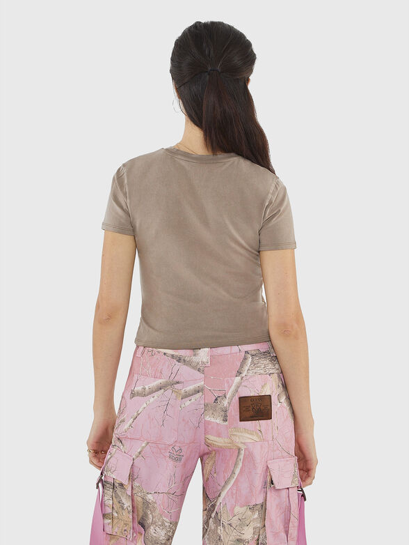 T-shirt with vintage design  - 3