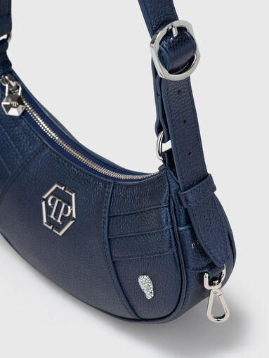 Leather bag with metal details - 4