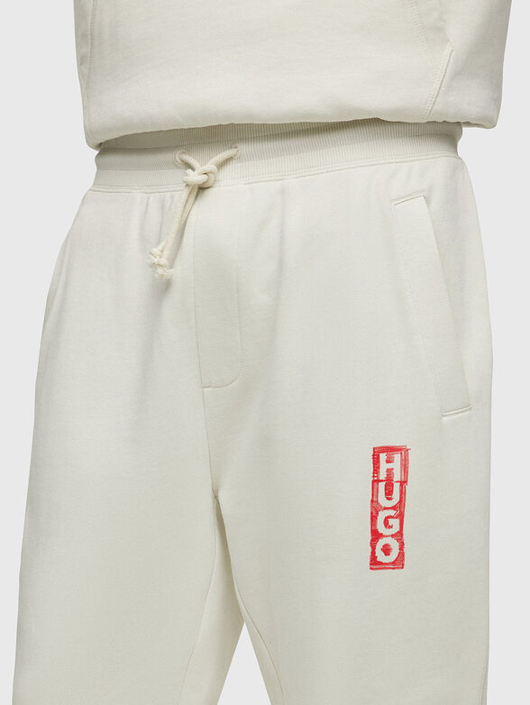 Tracksuit with vertical logo - 3