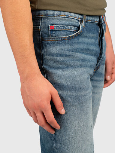 Blue jeans with washed effect - 4