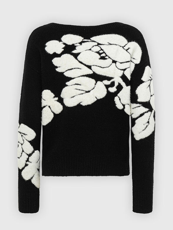 Pullover with V-neck - 2