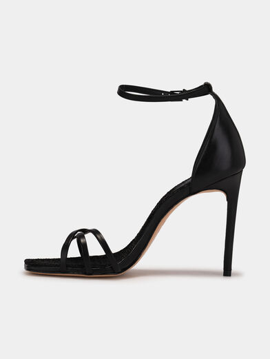 Sandals in black color - 4
