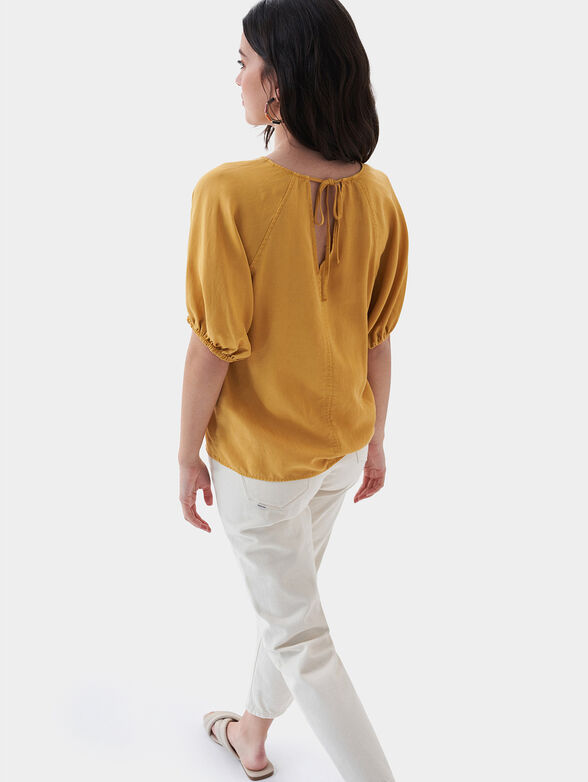 Blouse in mustard color - 3