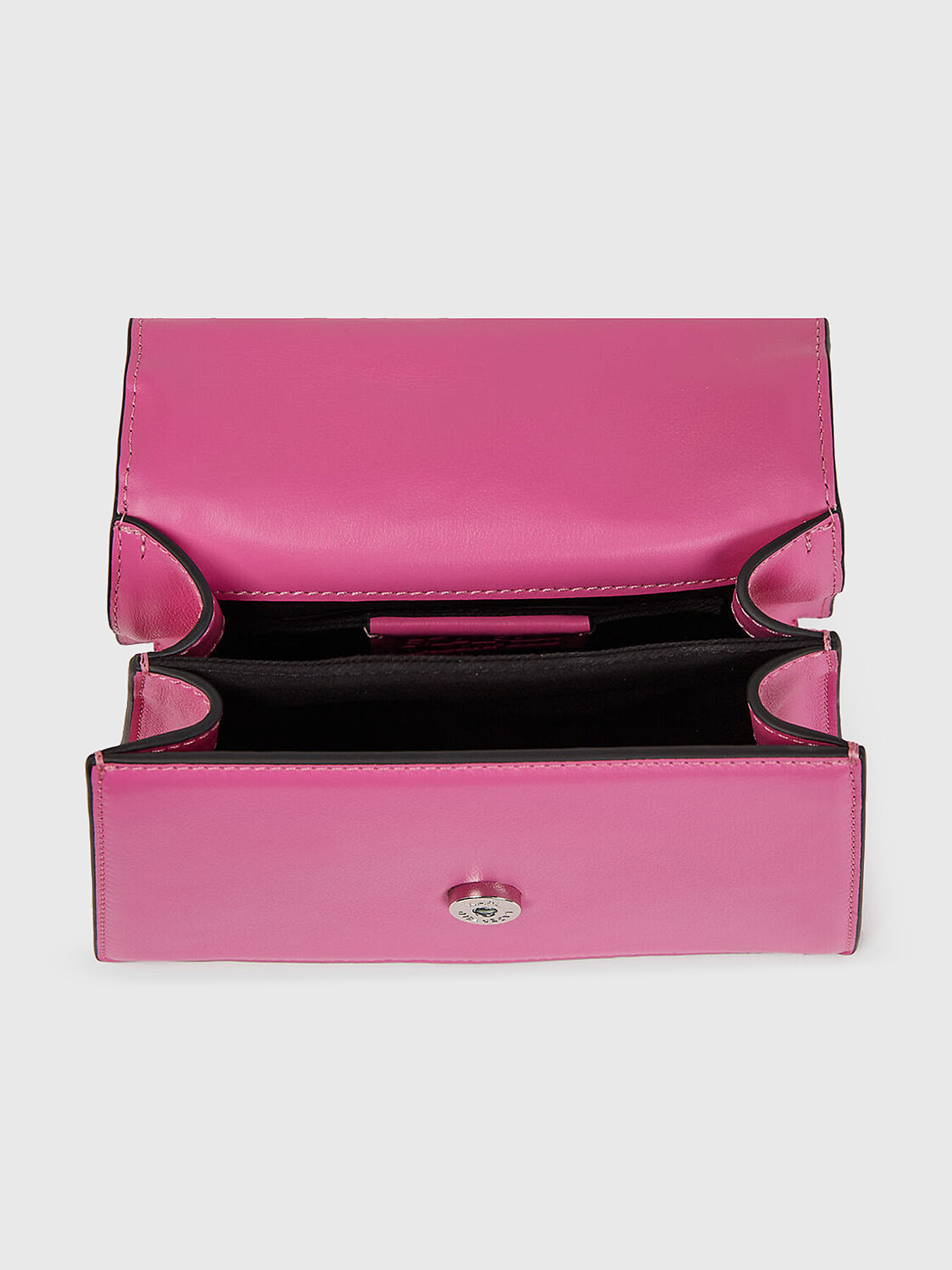 【ROSA.K】Artisan Monogram Flap Cross XS_6color ☆関税込み☆ Mari Crossbody by Jules Kae - FabFitFun