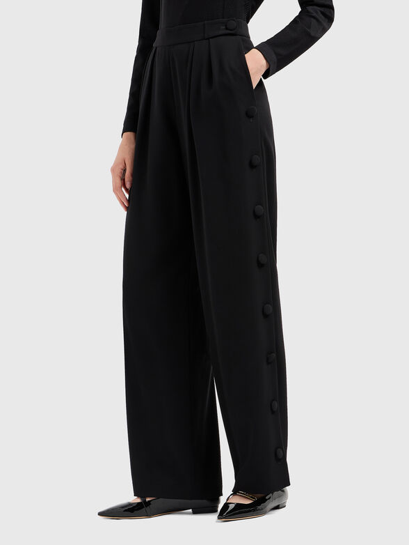 Trousers with high waist and buttons - 0