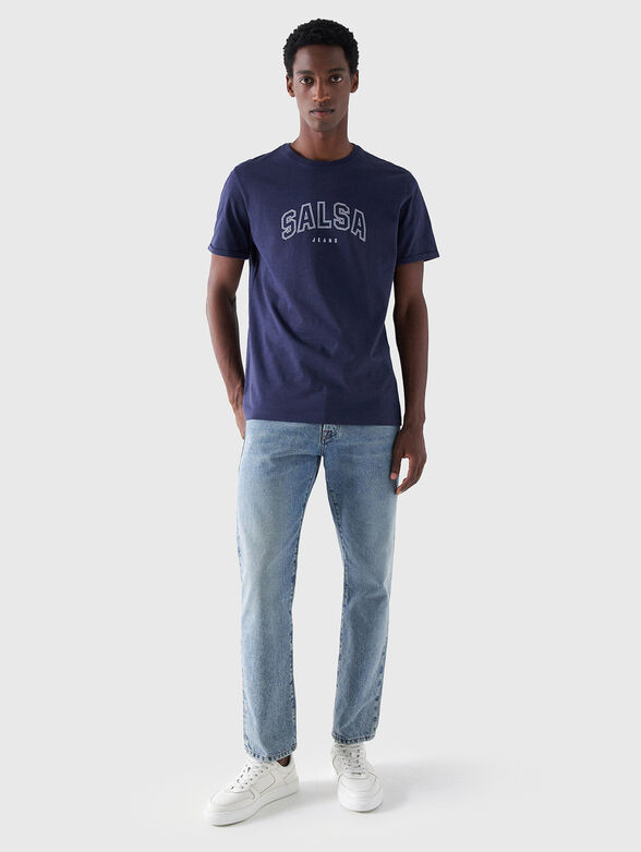 Dark blue T-shirt with contrasting logo - 2