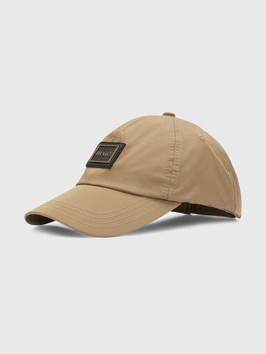 Cap with logo detail - 3