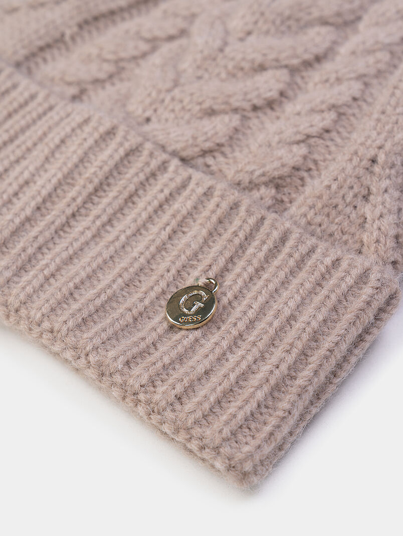 Knitted hat with pompom and logo detail - 3