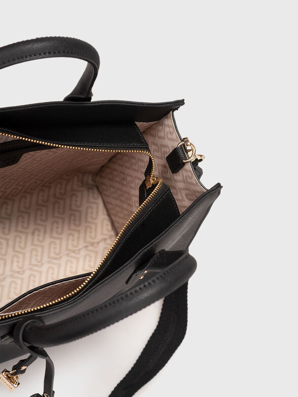 Large bag with long handle  - 6