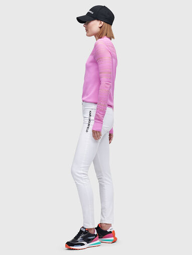 White jeans with contrast logo - 5