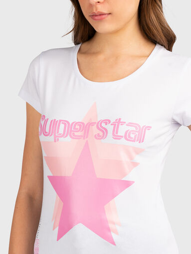 T-shirt with accent on the back - 4