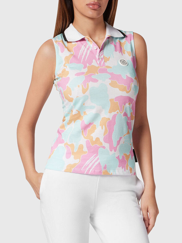 Camouflage sleeveless polo shirt  - 1