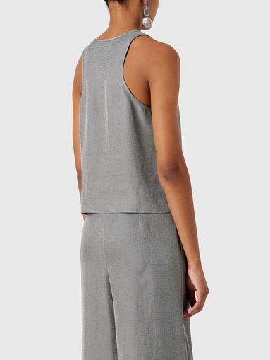 Top with front pocket - 3