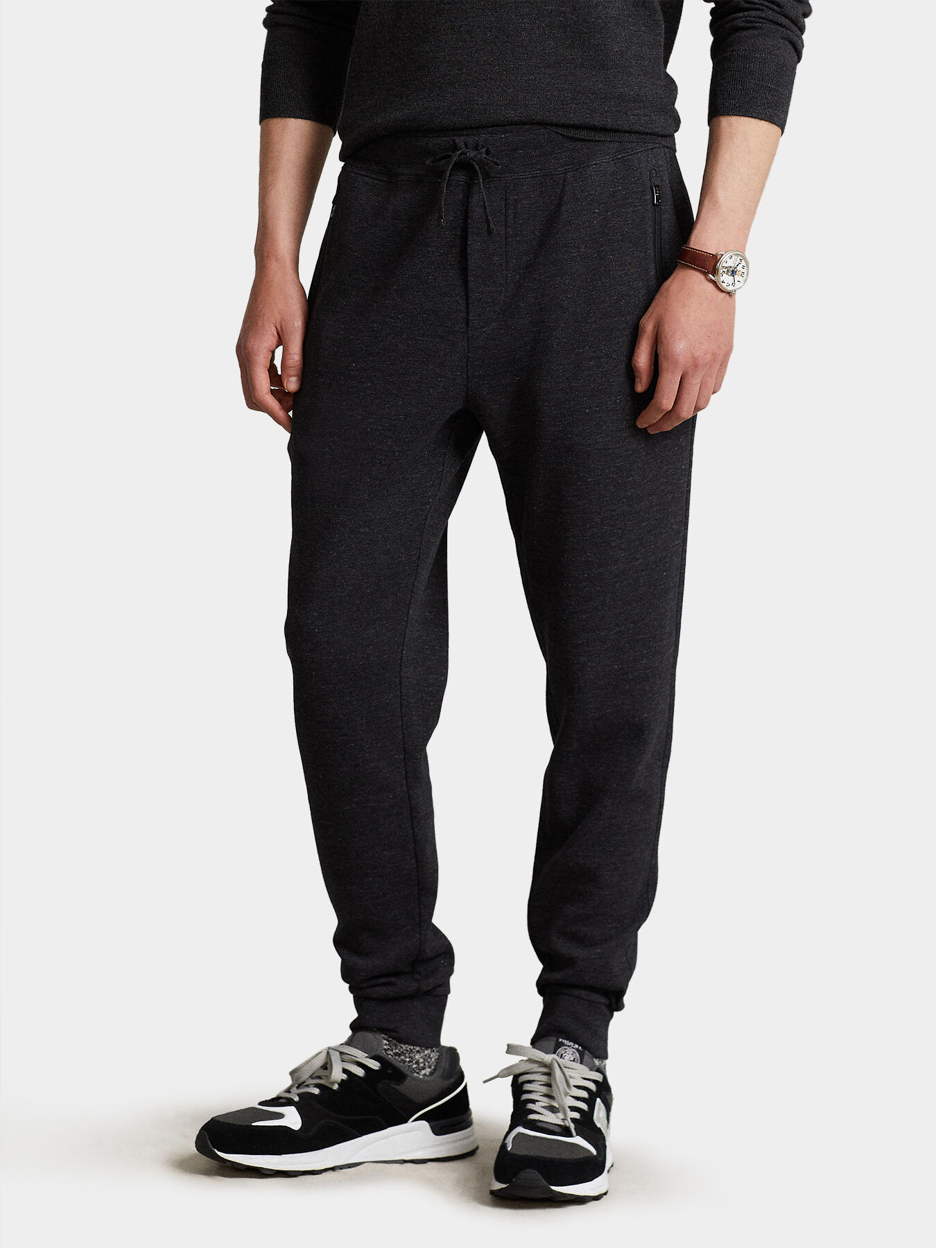 Black sports pants with logo embroidery brand POLO RALPH LAUREN Globalbrandsstore en