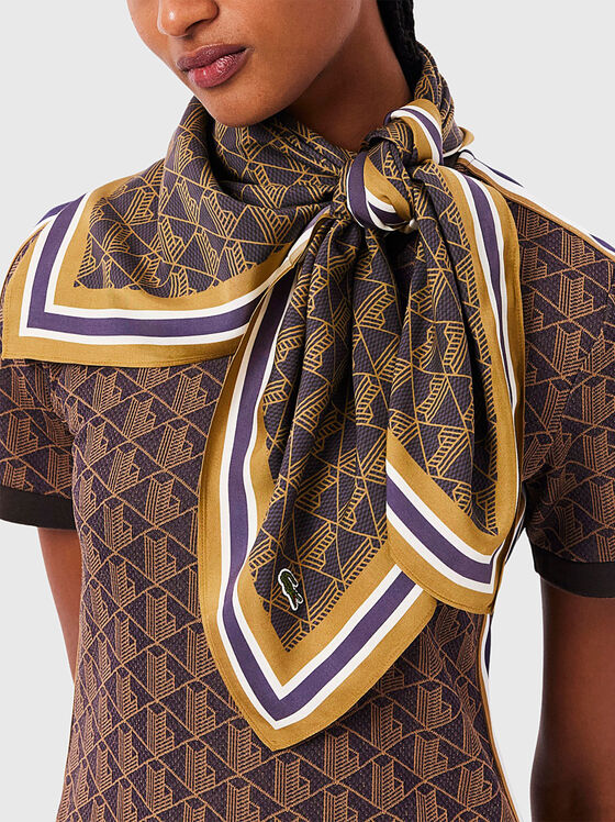Квадратен шал с монограмен принт - 1