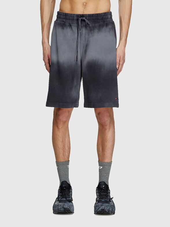 P-CROWNE-R1 sports shorts - 1