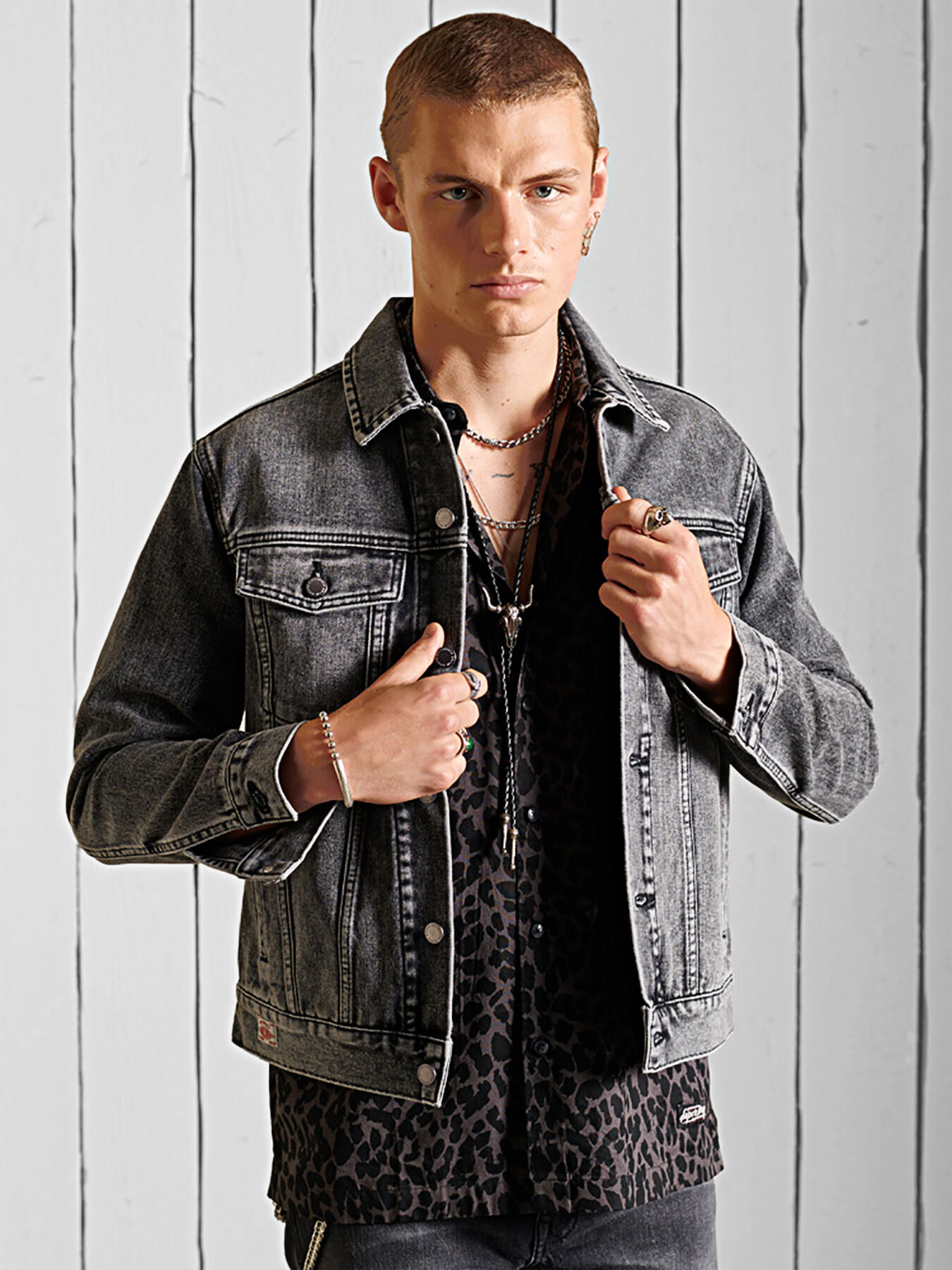 Denim jacket brand SUPERDRY Globalbrandsstore en