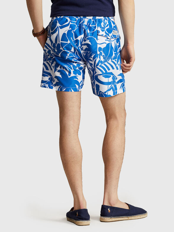 TRAVELER printed beach shorts - 2