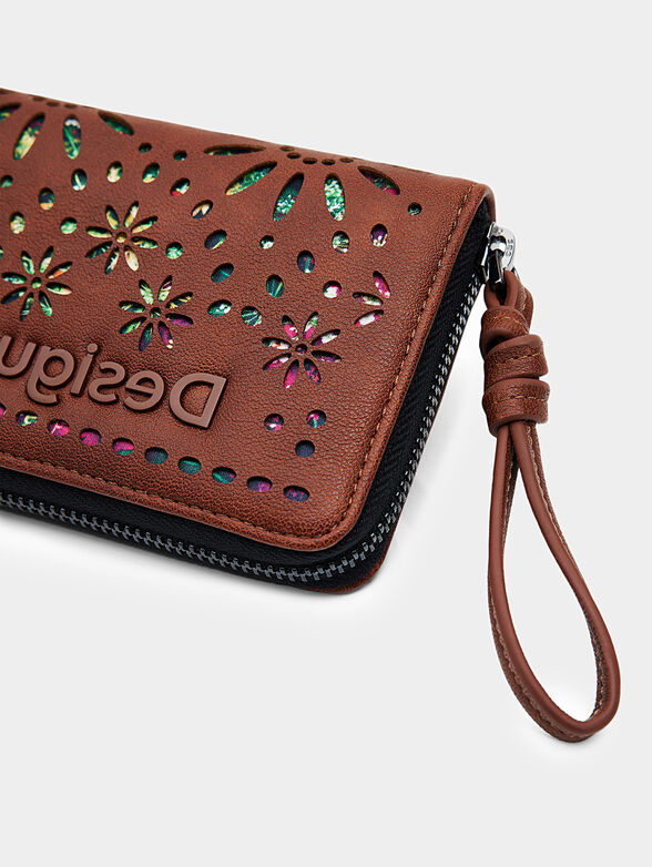 Brown purse with laser perforations - 3