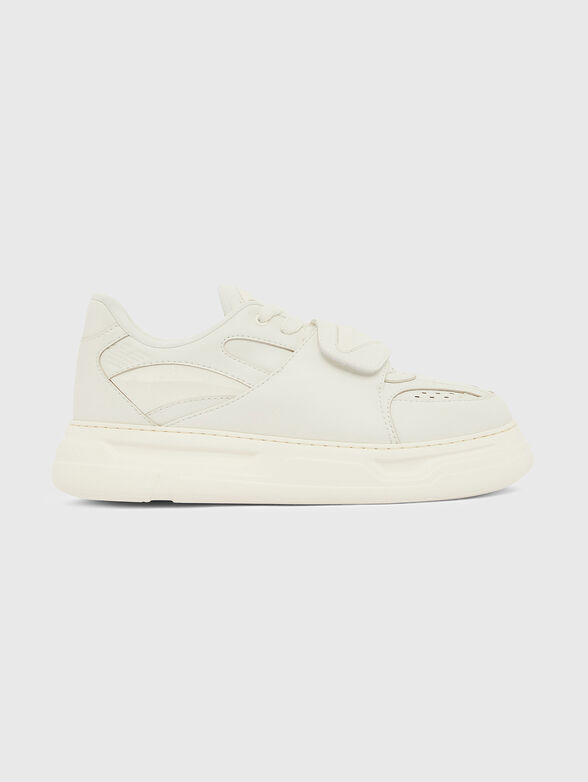 Sneakers with accent details - 1