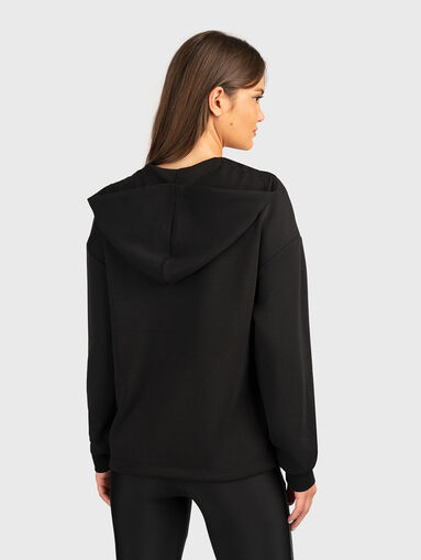 V-neck sweatshirt - 3