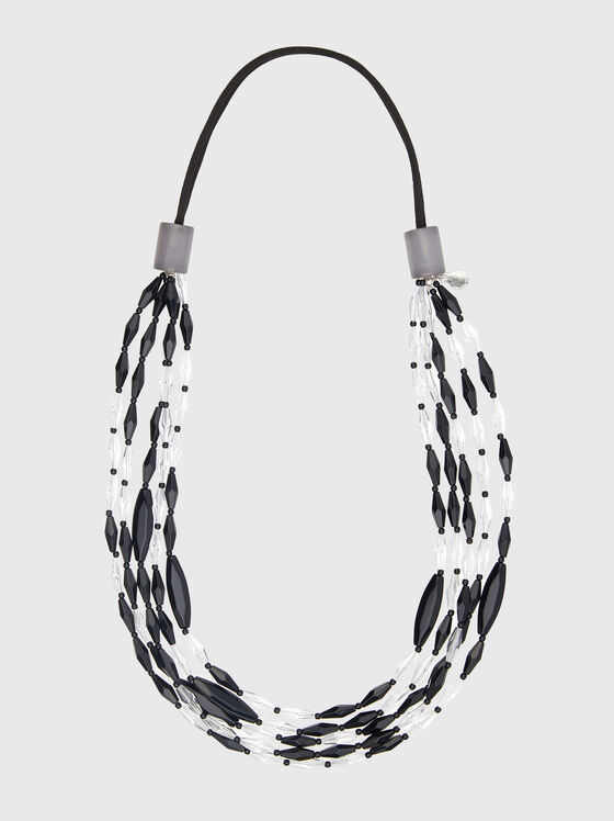 Колие в черно и бяло - 1