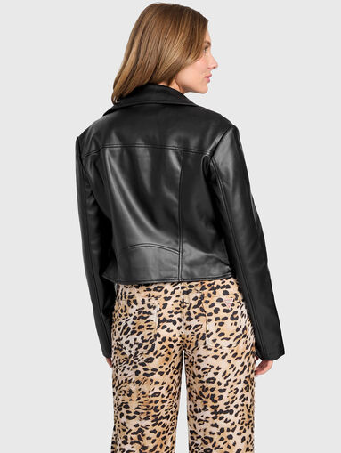 Short jacket with accent zipper - 3