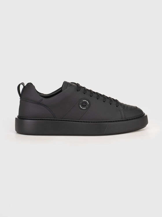 Black sports shoes - 1