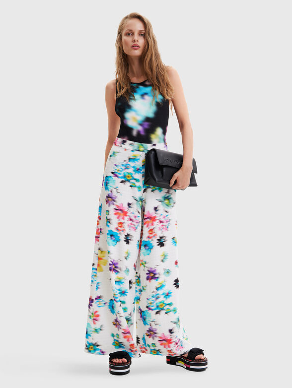 DANIELA trousers with floral accent - 4
