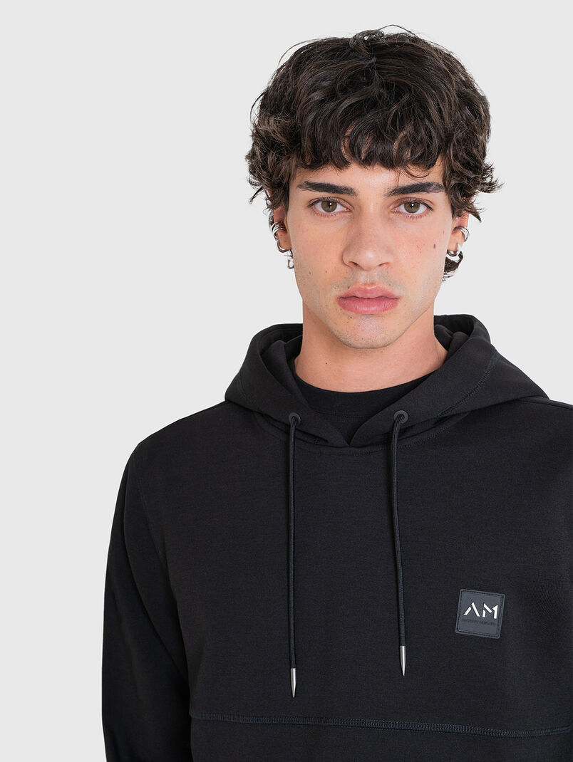 Sweatshirt with logo patch - 3