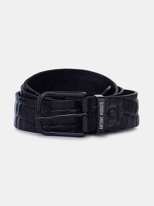 Leather belt with crocodile texture