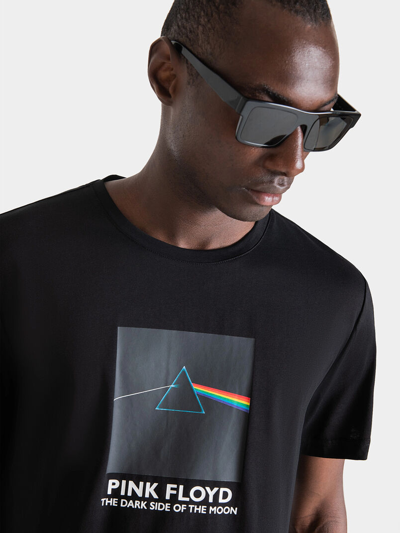 Black T-shirt with accent Pink Floyd print - 3