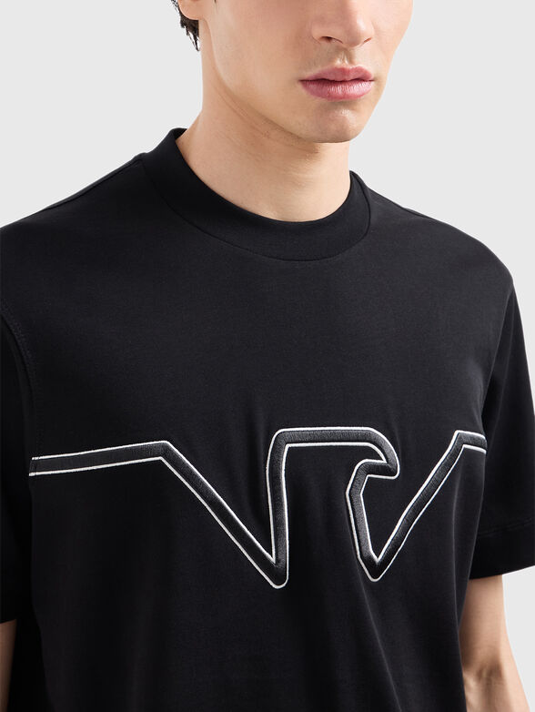 T-shirt in beige with logo embroidery - 4