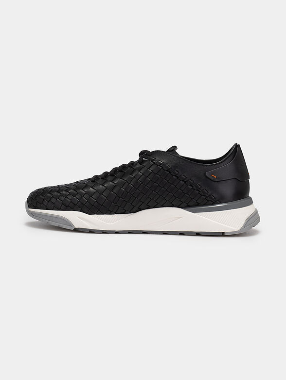 Black sport shoes with intertwined texture - 4