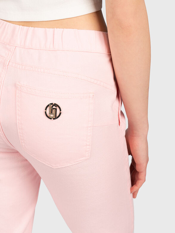 Pink pants with logo accent - 3