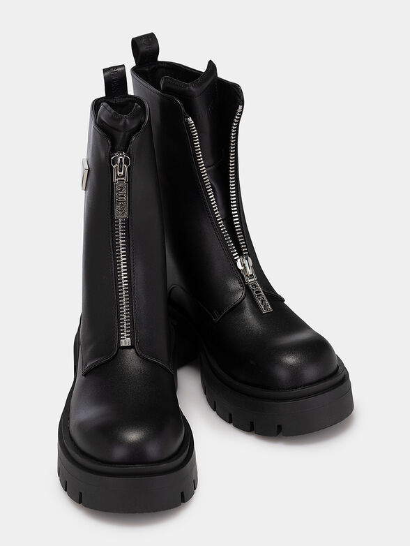 LEILA ankle boots with zipper and logo detail - 6
