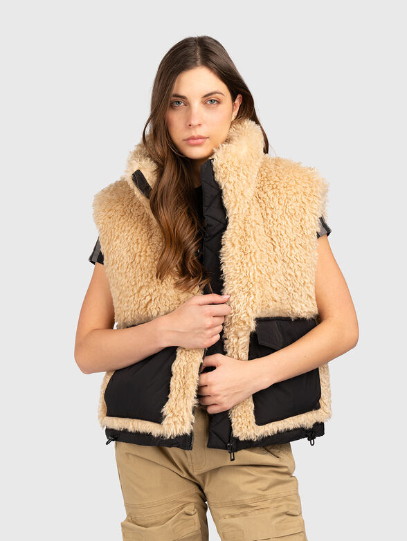 Beige vest with soft texture - 1