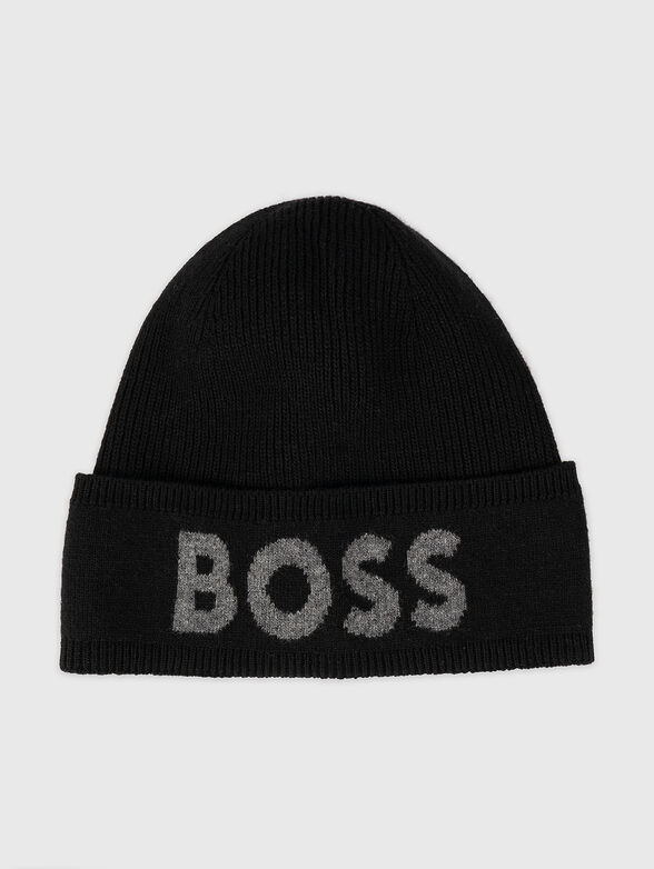 Hat with accent logo - 1