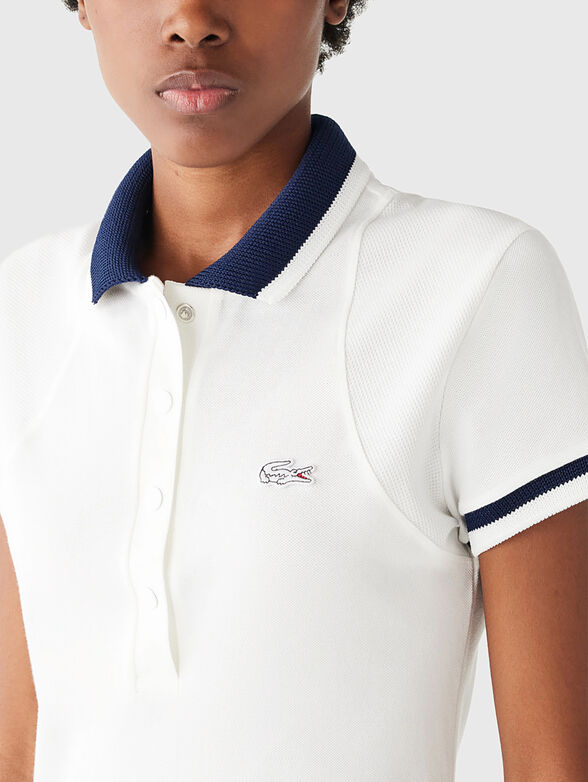 White dress with contrast collar - 3