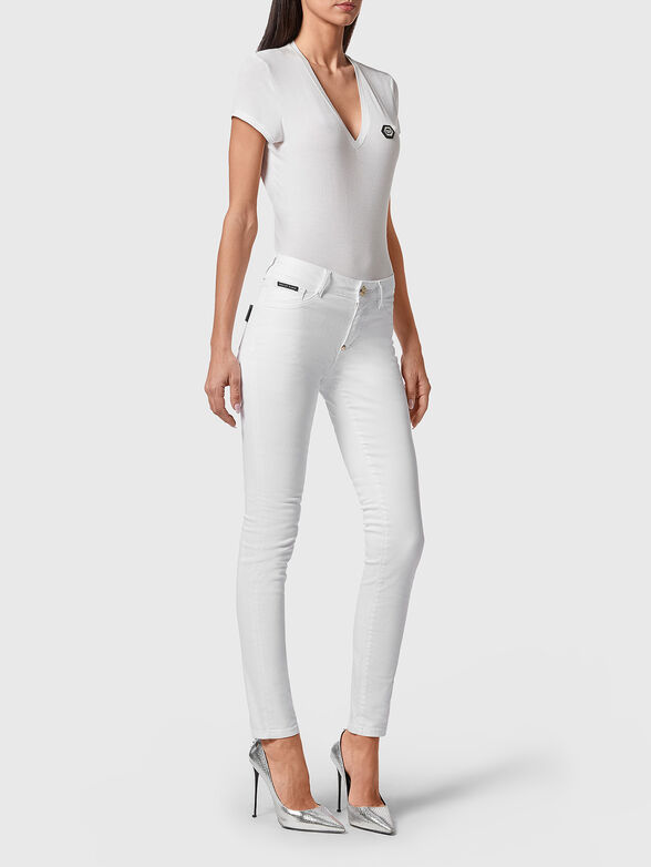 Skinny jeans with accented logo patch - 4