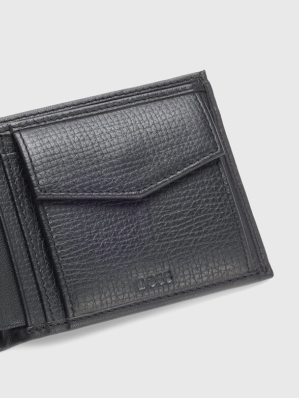 Leather wallet with logo - 4