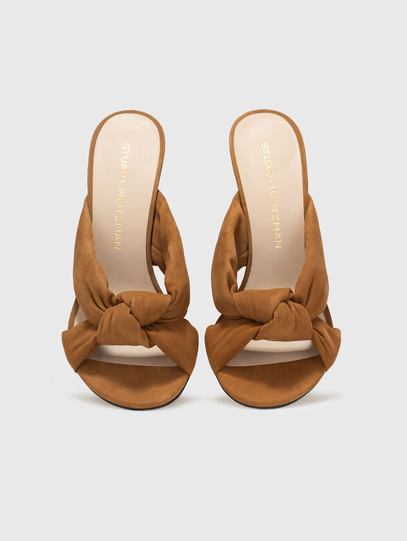 Suede heeled slippers - 6