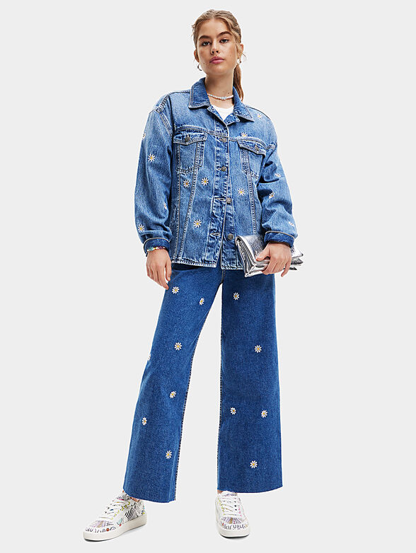 Denim jacket with floral motifs - 2