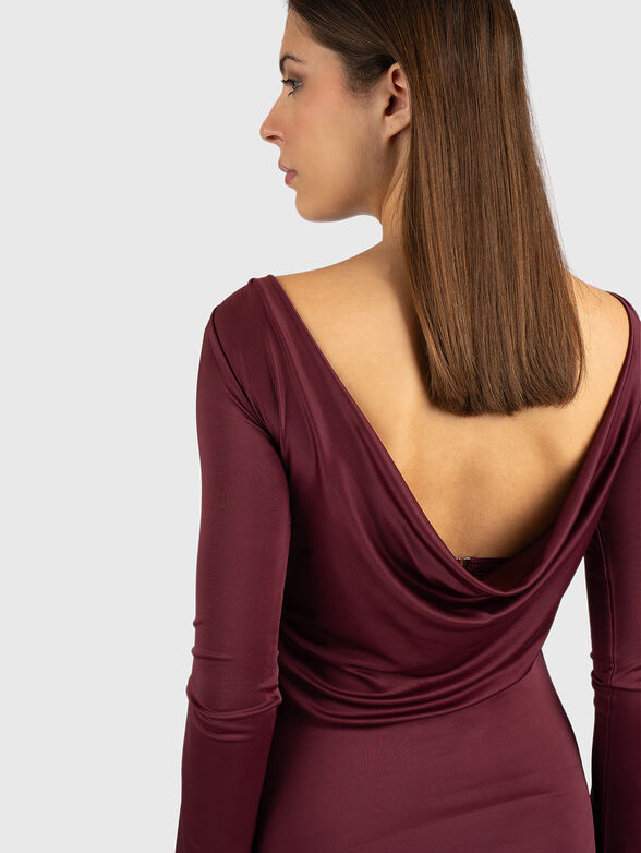 Midi dress with an open back - 3