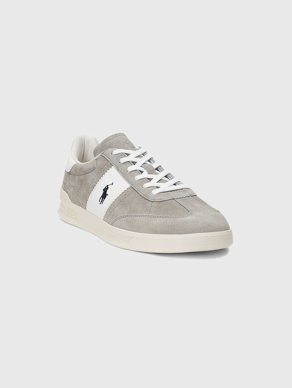 Sports shoes in grey with logo - 2